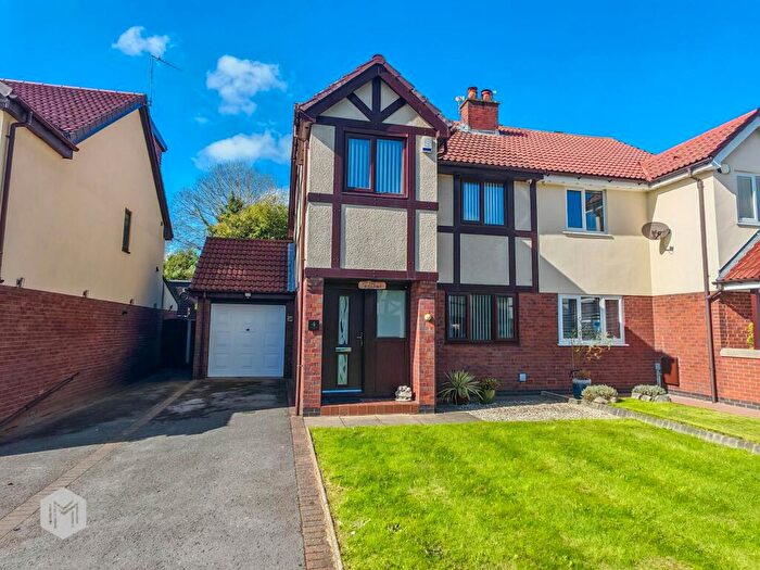 3 Bedroom Semi-Detached House For Sale In Springburn Close, Worsley, M28