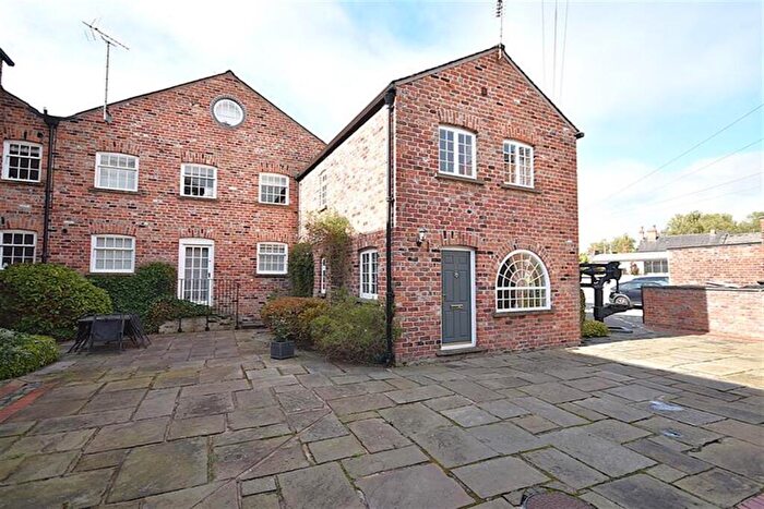 2 Bedroom Mews For Sale In Foundry Court, Pinfold Street, Macclesfield, SK11