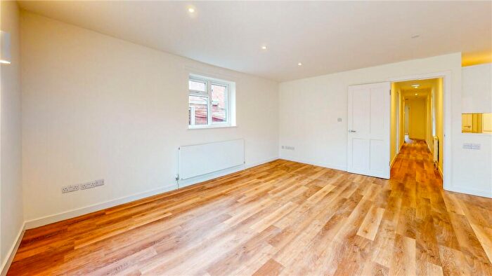 4 Bedroom Bungalow For Sale In Compton Road, New Milton, Hampshire, BH25