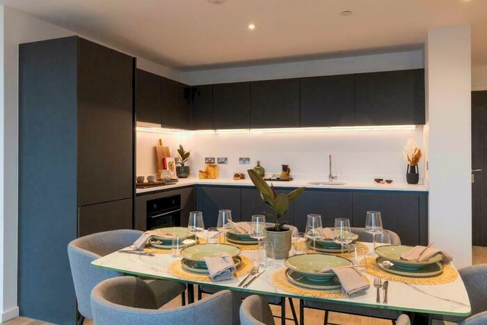 3 Bedroom Flat To Rent In Flat, Swan Street House, Swan Street, Manchester, Greater Manchester, M4