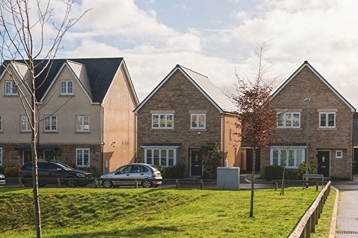 4 Bedroom Detached House For Sale In Wheeler Way, Malmesbury, SN16