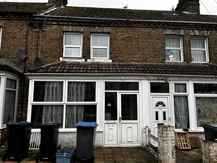 4 Bedroom Terraced House For Sale In Leighton Road, Dover, CT16