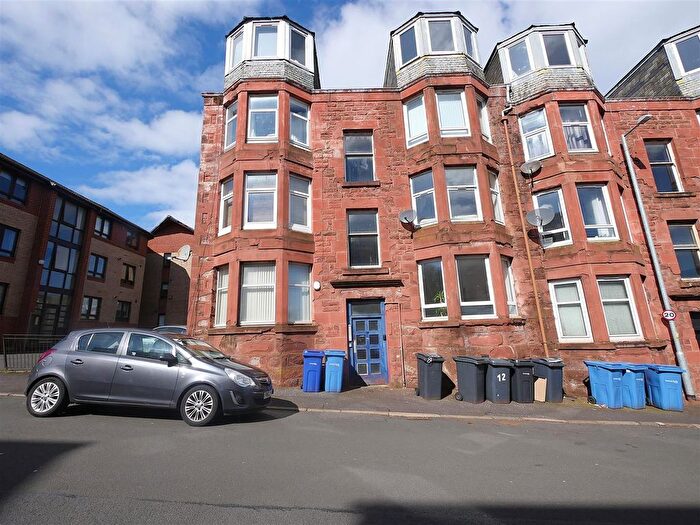 1 Bedroom Flat To Rent In Mount Pleasant Street, Greenock, PA15