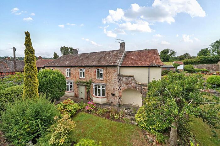 7 Bedroom Semi-Detached House For Sale In High Street, Blagdon, BS40