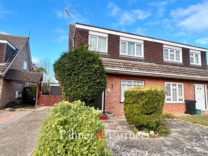 3 Bedroom Semi Detached House For Sale In Chingford Avenue, Clacton-On-Sea, Essex, CO15