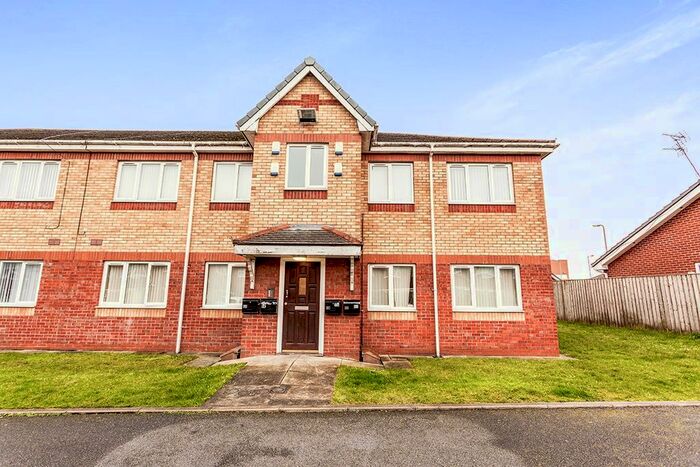 2 Bedroom Flat To Rent In Larchtree Mews, Liverpool, L12