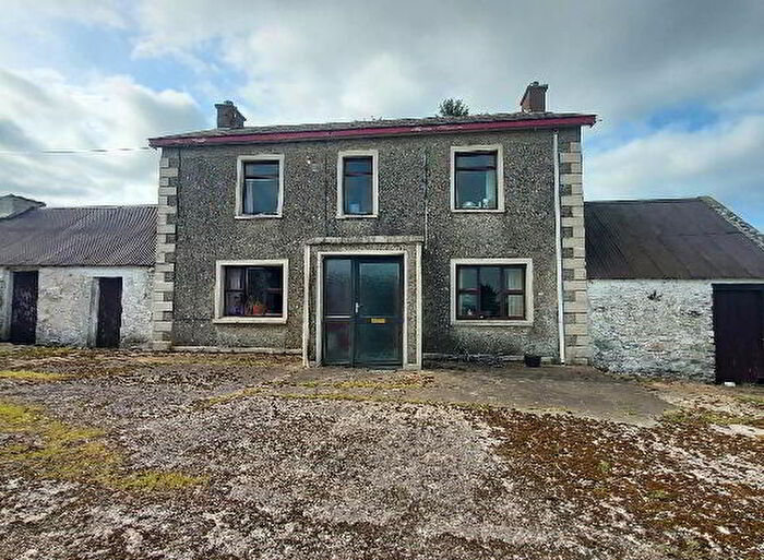 3 Bedroom Detached FarmHouse For Sale In Greencastle Road, Greencastle, Omagh, BT79