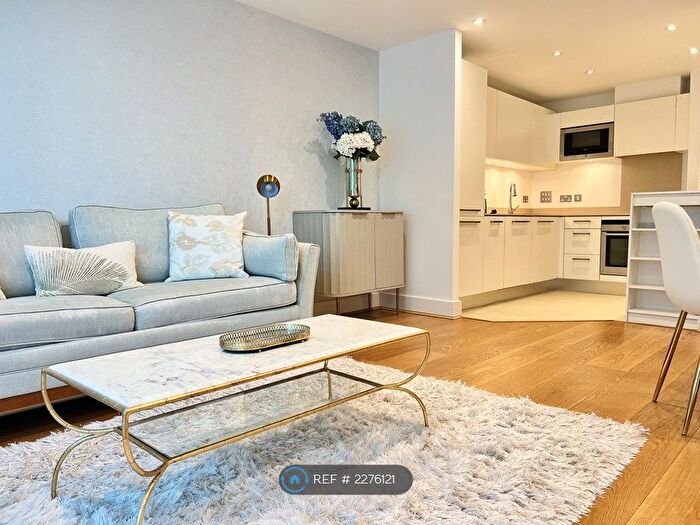 2 Bedroom Flat To Rent In St. George Wharf, London, SW8