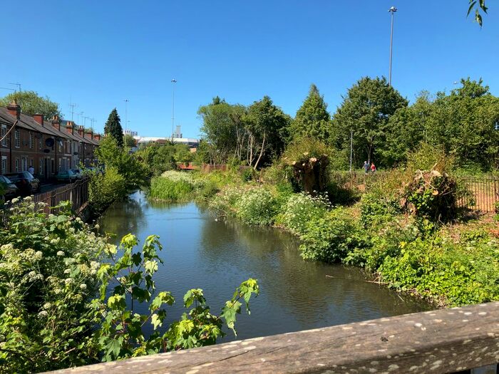 1 Bedroom Flat To Rent In St. Pauls Court, Reading, RG1