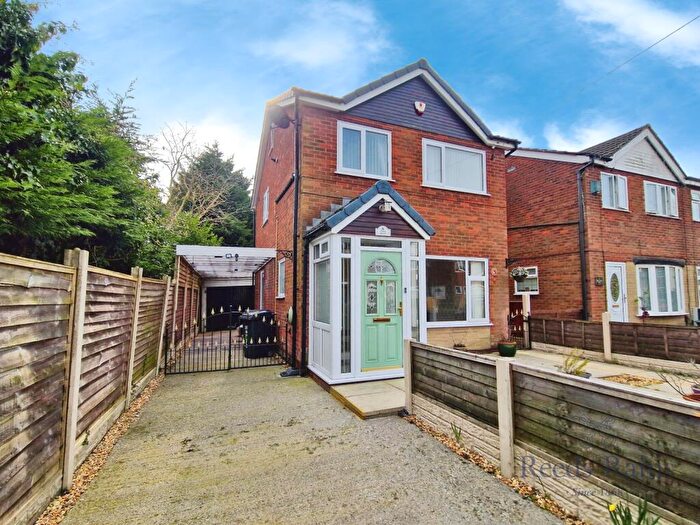 3 Bedroom Detached House For Sale In Mossfield Close, Lostock Hall, Preston, Lancashire, PR5
