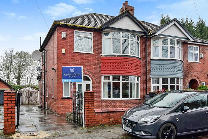 3 Bedroom Semi-Detached House To Rent In Hapton Avenue, Stretford, Manchester, M32