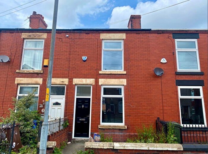 3 Bedroom House To Rent In Egerton Street, Denton, M34