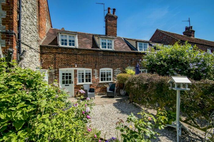 1 Bedroom Terraced House To Rent In Birmingham Yard, Benson, Wallingford, Oxfordshire, OX10