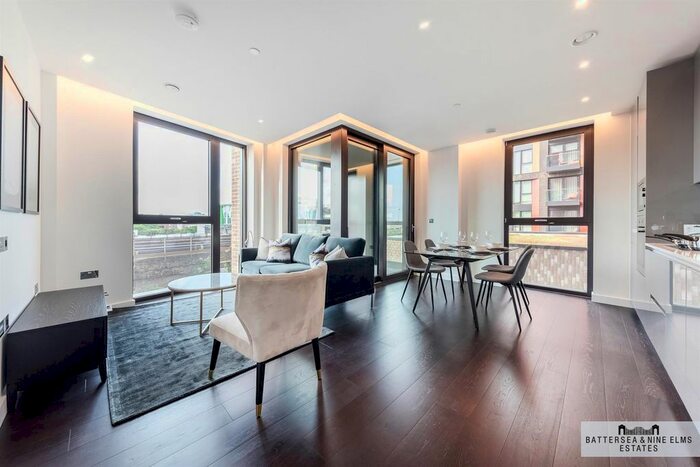 2 Bedroom Flat To Rent In Madeira Tower, The Residence, SW11