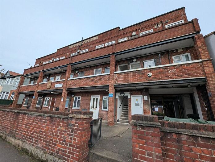 1 Bedroom Property To Rent In Church Road, Leyton, London, E10