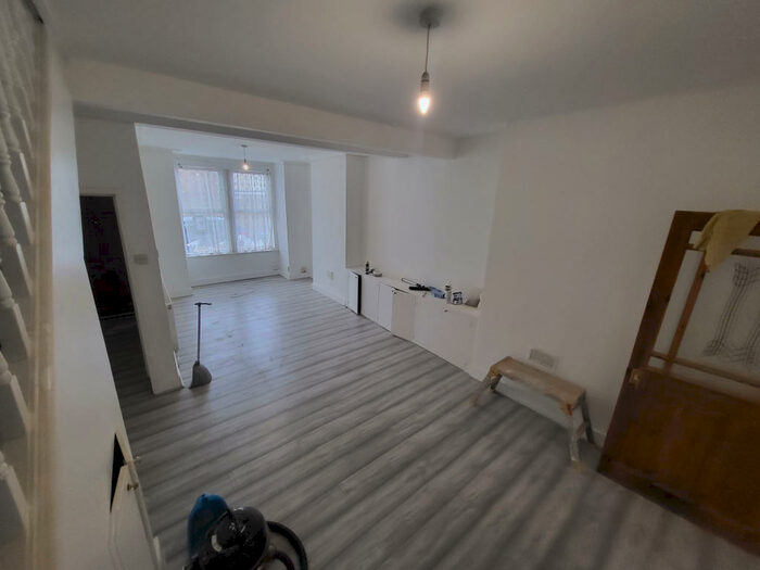 3 Bedroom Terraced House To Rent In Priory Road, Croydon, Surrey, CR0