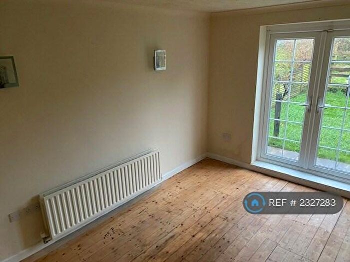 3 Bedroom Semi-Detached House To Rent In Olive Branch Crescent, Neath, SA11