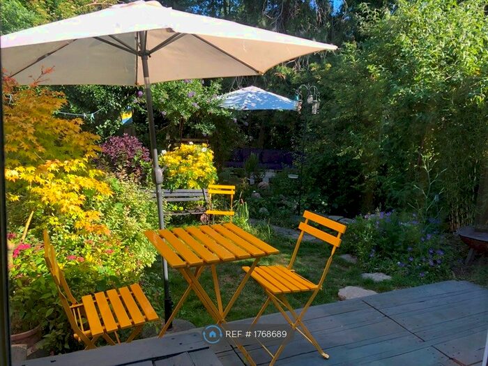 3 Bedroom Terraced House To Rent In Henningham Road, London, N17