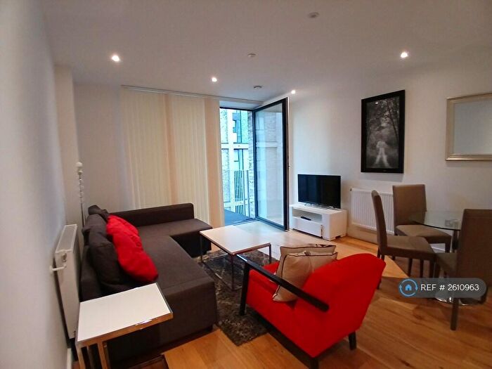 1 Bedroom Flat To Rent In Sovereign Tower, London, E16