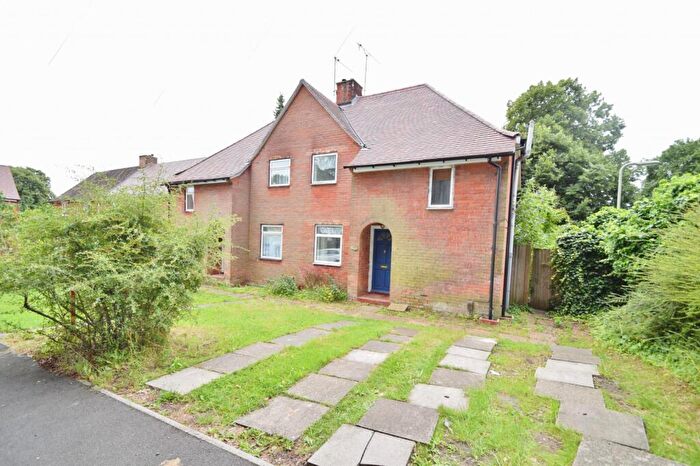 4 Bedroom Semi-Detached House To Rent In Stanmore, SO22