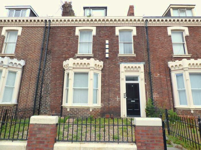 1 Bedroom Flat To Rent In Azalea Terrace North, Sunderland, SR2