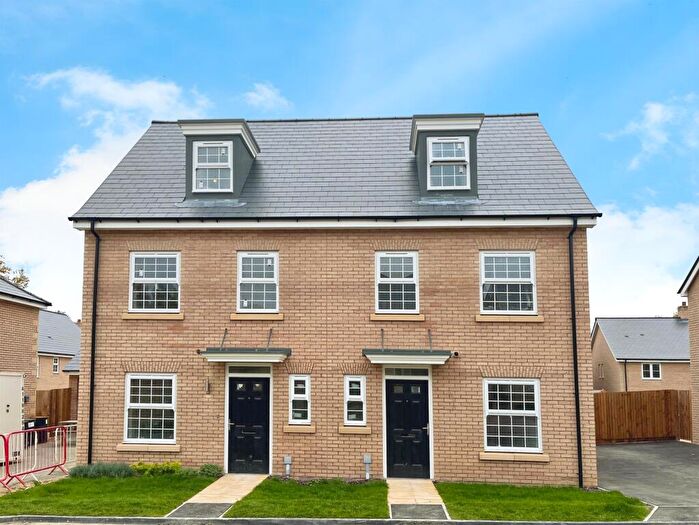 3 Bedroom Semi-Detached House For Sale In The Crescent, Ketton, Stamford, PE9