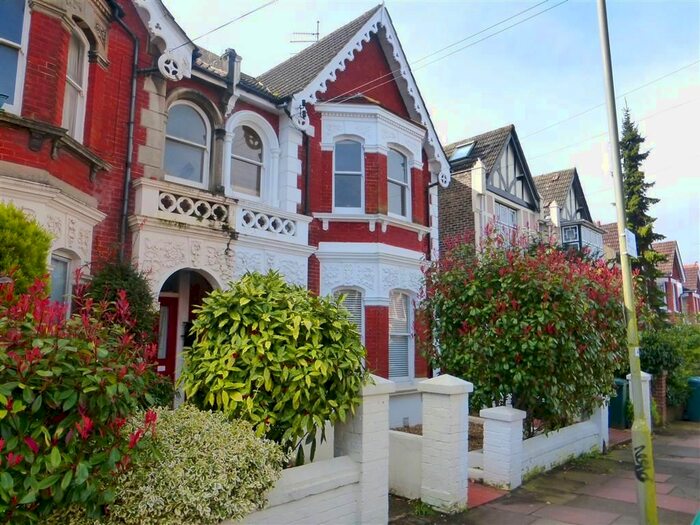 3 Bedroom Flat To Rent In Rugby Road, Brighton BN1