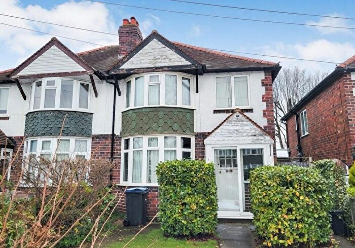 3 Bedroom Semi Detached House For Sale In Redacre Road, Sutton Coldfield, West Midlands, B73