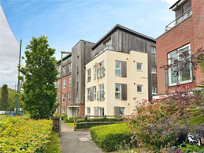 2 Bedroom Apartment For Sale In Brunswick Place, Totton, Southampton, Hampshire, SO40