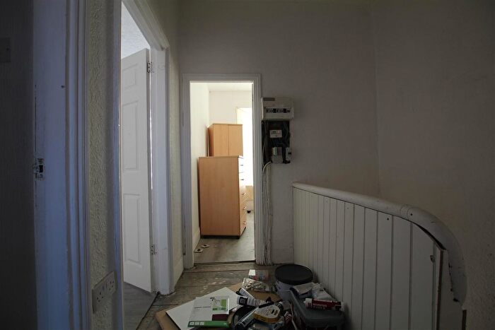 2 Bedroom Flat For Sale In Clara Street, Newcastle Upon Tyne, NE4