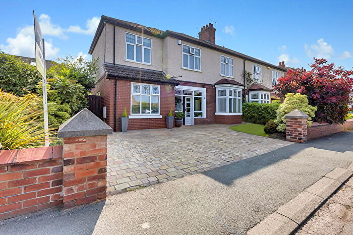 5 Bedroom Semi-Detached House For Sale In Hassall Road, Alsager, ST7