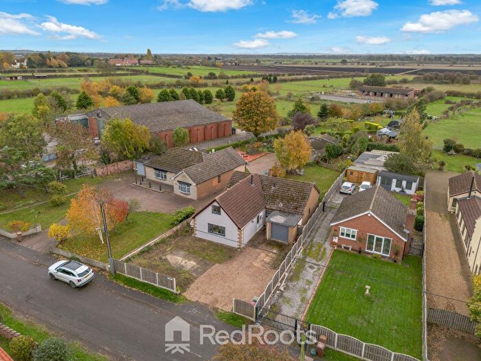 4 Bedroom Detached Bungalow For Sale In Linray, High Street, Wroot, Doncaster, Lincolnshire, DN9