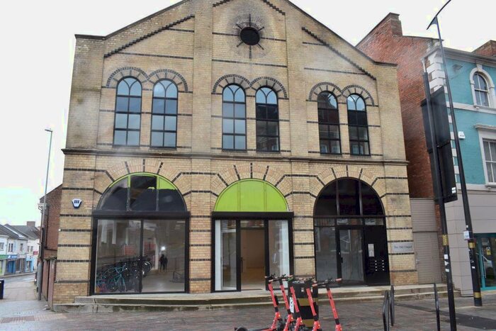 1 Bedroom Flat To Rent In Abington Street, Northampton, NN1