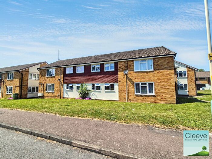 2 Bedroom Flat To Rent In Alexandria Walk, Cheltenham, GL52