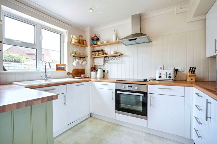 3 Bedroom Semi-Detached House To Rent In Broadcloth, Cranbrook, TN17