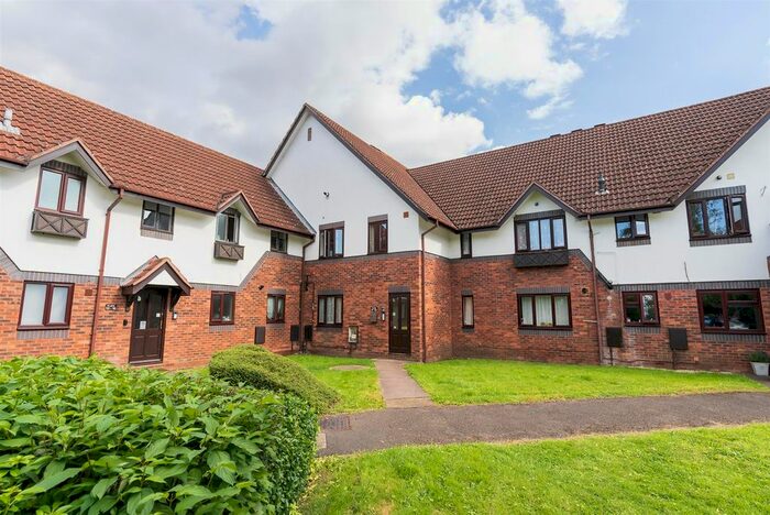 2 Bedroom Flat To Rent In Osprey Close, West Drayton, UB7