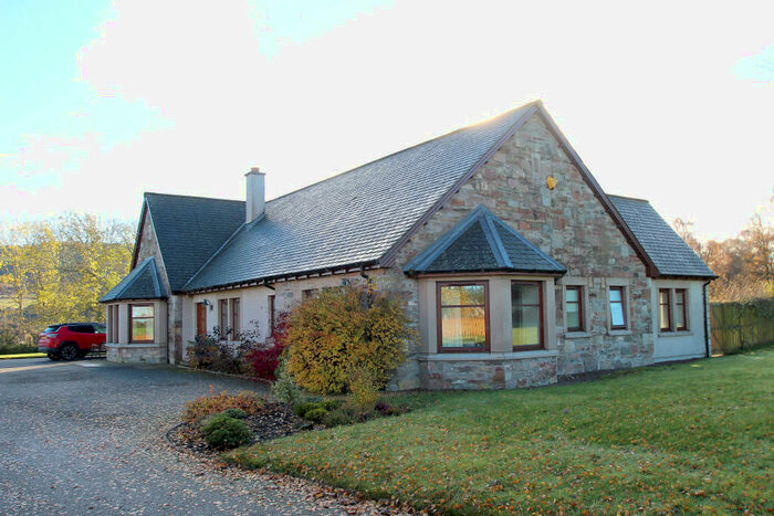 4 Bedroom Bungalow For Sale In Woodcroft, Nairnside, Inverness, IV2