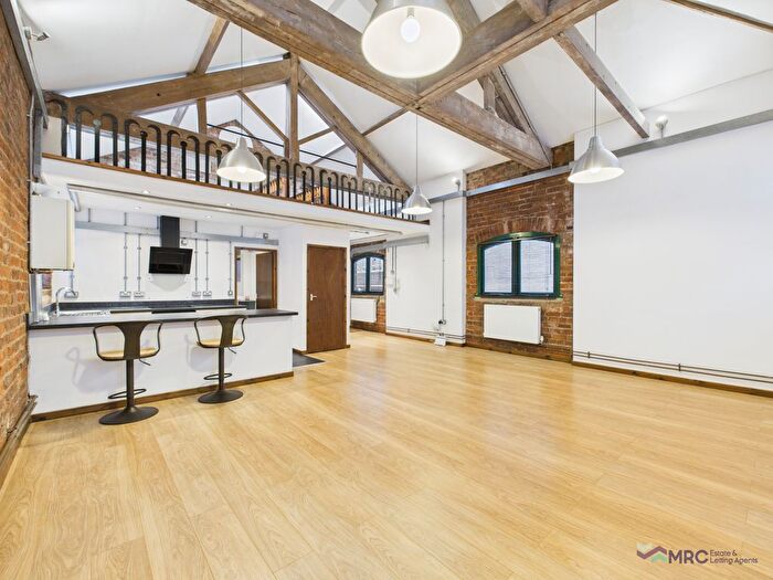 1 Bedroom Flat To Rent In Apartment, The Maltings, Silvester Street, HU1