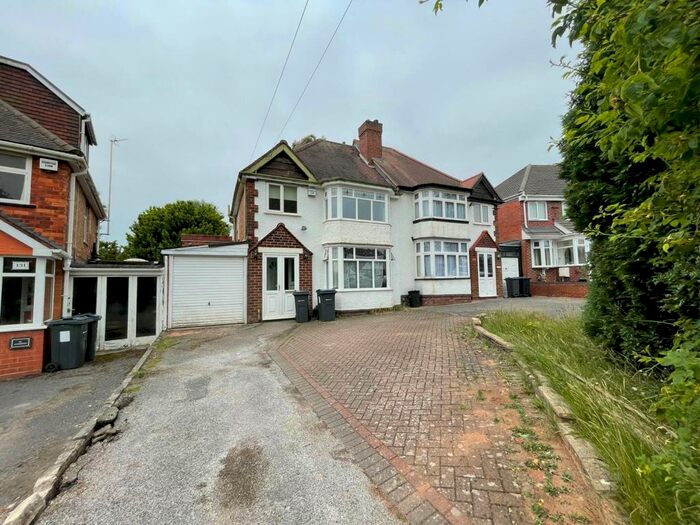 3 Bedroom Semi-Detached House To Rent In Barrows Lane, South Yardley, Birmingham, B26