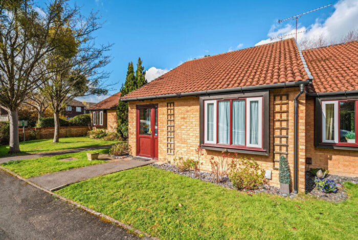 2 Bedroom Bungalow For Sale In Fairmead, Woking, Surrey, GU21