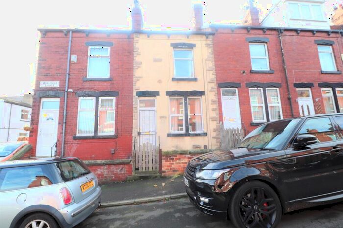2 Bedroom House To Rent In Moorfield Avenue, Armley, Leeds, Uk, LS12