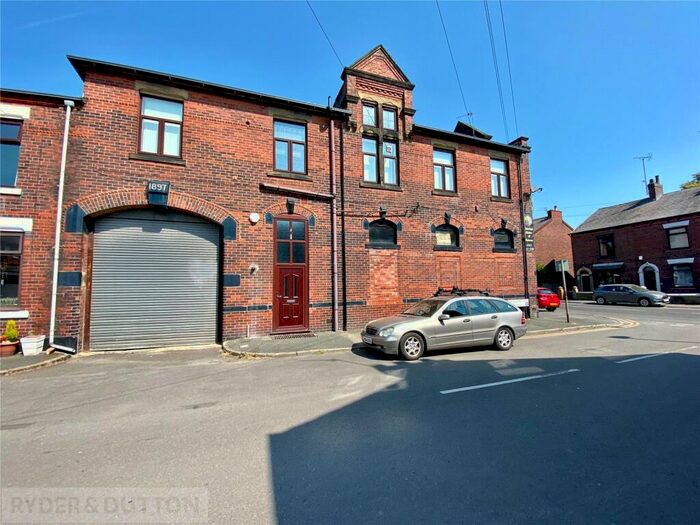3 Bedroom Apartment To Rent In Rochdale Road, Royton, Oldham, Greater Manchester, OL2