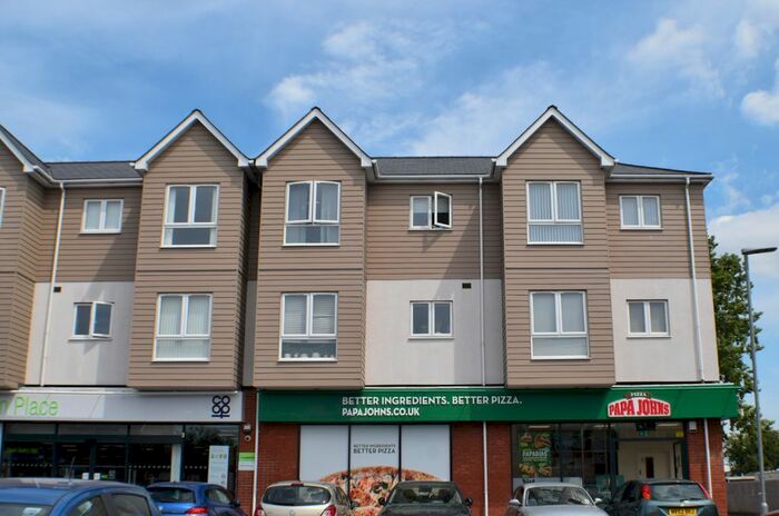 2 Bedroom Flat To Rent In Paragon Place, Bridgwater, TA6