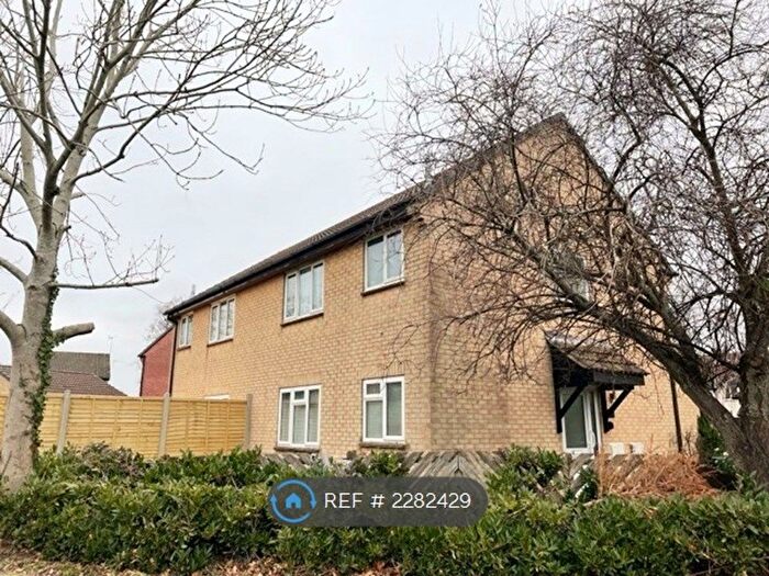 1 Bedroom Flat To Rent In Muscliff, Bournemouth, BH9