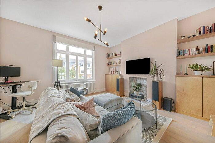 2 Bedroom Flat To Rent In Widley Road, London, W9