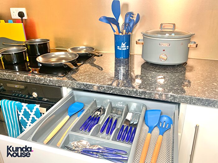 4 Bedroom Property To Rent In Pershore Road, Birmingham, B5