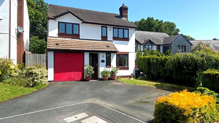 4 Bedroom Detached House For Sale In Tremayne Rise, Tavistock, PL19