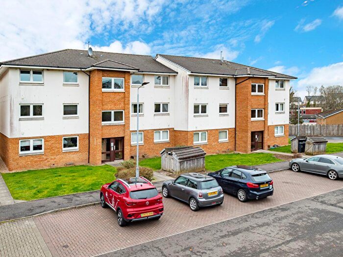 2 Bedroom Flat To Rent In Silverbanks Gait, Cambuslang, G72