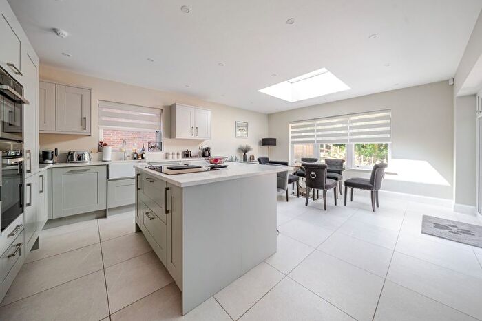 6 Bedroom Detached House For Sale In The Uplands, Gerrards Cross, Buckinghamshire, SL9