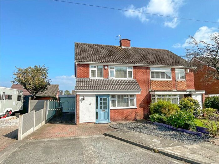 3 Bedroom Semi-Detached House For Sale In Glenmarsh Close, Higher Bebington, Wirral, CH63